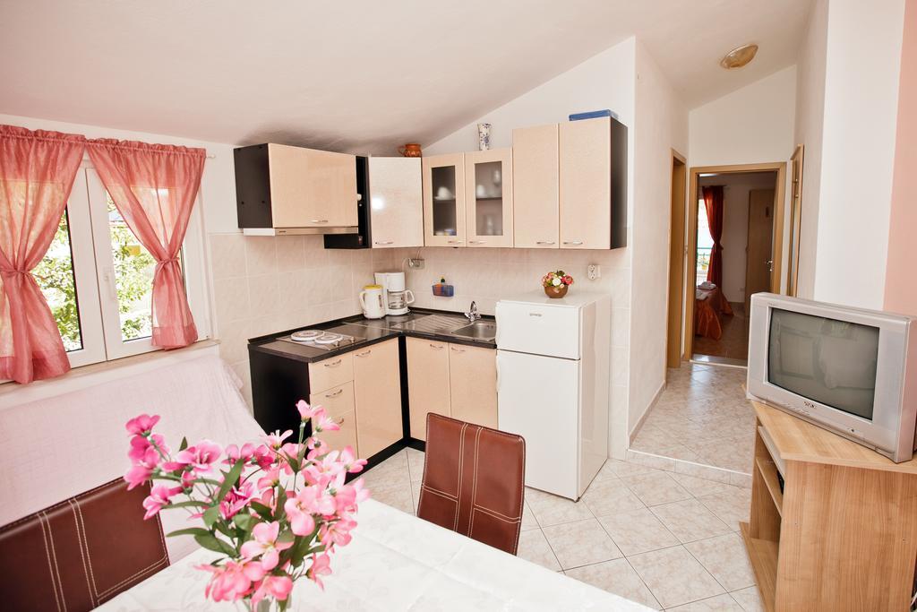 Villa Stana Vinisce ภายนอก รูปภาพ